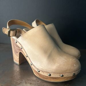 Kork-Ease Wood Heel Clogs 6 Platform Slingback Studded Retro Boho Nude Tan Darby
